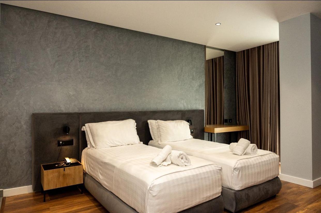 Bounty Hotel โกเลม ภายนอก รูปภาพ