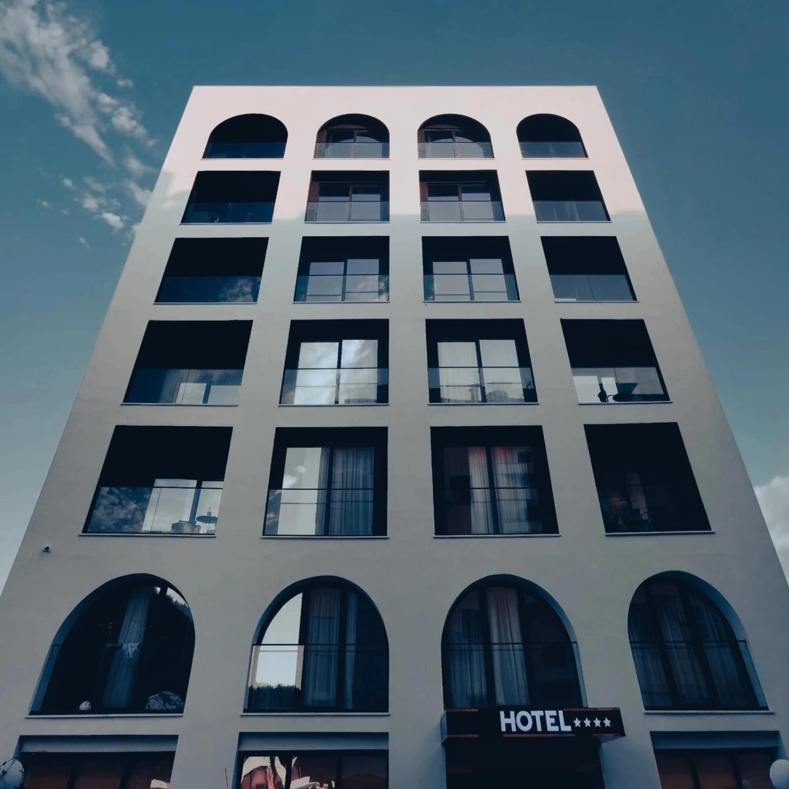 Bounty Hotel โกเลม ภายนอก รูปภาพ